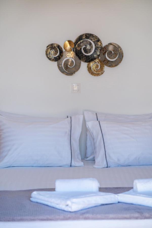 Blue Magic Villas Agia Paraskevi  Exterior photo